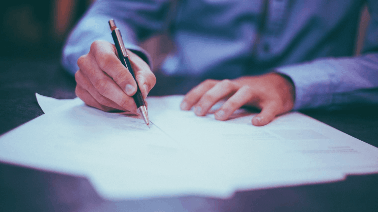 Details of JACCS loan fee structures and benefit programs